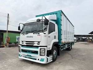 6ล้อISUZU FTR 240แรง ปี58 ตู้10บาน ยาว7.7เมตรพร้อมใช้งาน 6ล้อISUZU FTR 240แรง ปี58 ตู้10บาน ยาว7.7เมตรพร้อมใช้งาน