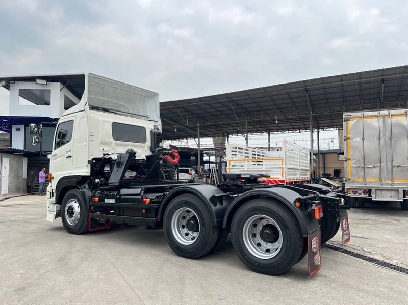 หัวลากHINO VICTOR 344แรงม้า ปี63 ไมล์26x,xxx ยางใหม่พร้อมใช้