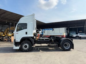 หัวลากISUZU FTR 240 แรงม้า ปี2564 ยางใหม่ทุกเส้น รถสวย