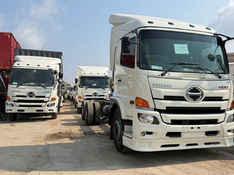 หัวคัสซี 10ล้อ HINO FL 260 ห้างแท้✔️  เก็บงานหัวใหม่ รถไม่เคยมีประวัติ