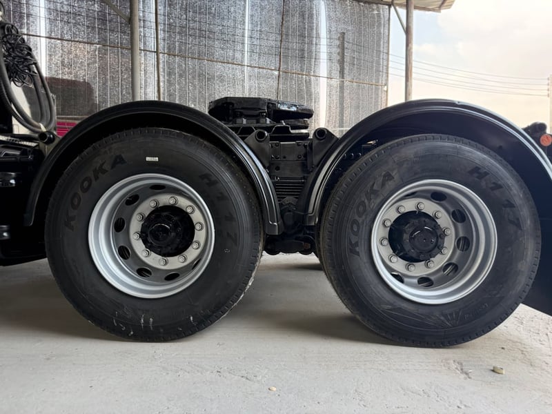 HINO FM 344แรงม้ามีระบบยิงดั้ม รถบรรทุก 10ล้อ หัวลาก เฉพาะหัว ปี2022 เลขไมล์ 190,000 กม.