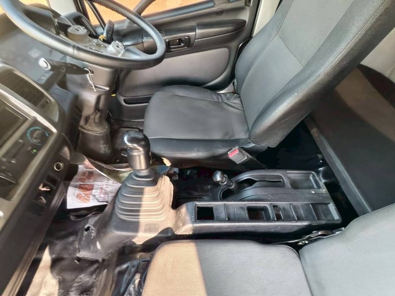 หัวคัสซี HINO FL 260 แรง ปี2560 รถห้างแท้ พร้อมใช้งาน หัวคัสซี HINO FL 260 แรง ปี2560 รถห้างแท้ พร้อมใช้งาน