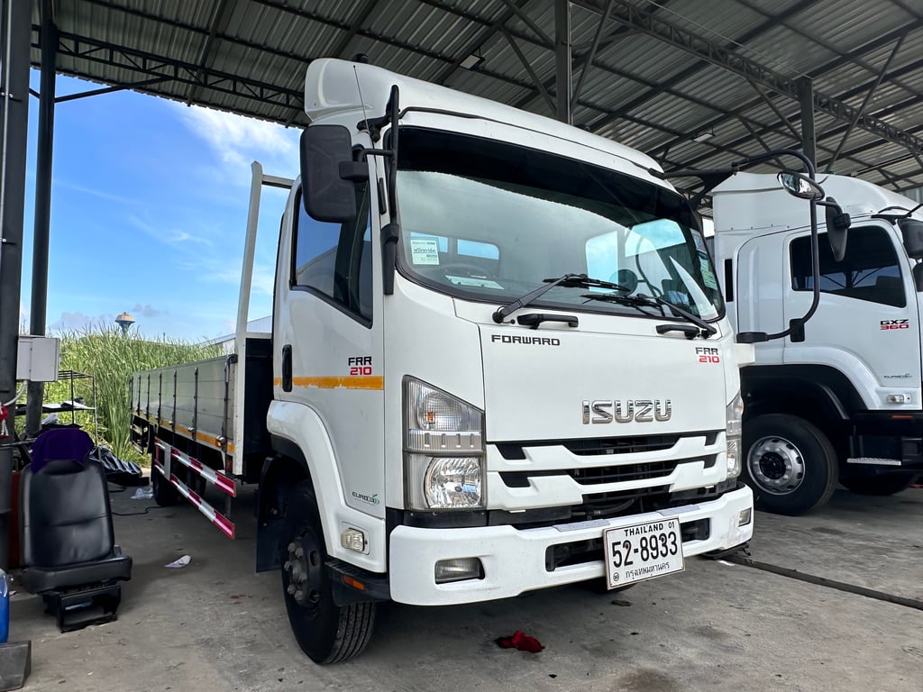 6ล้อกระบะ ISUZU FRR 210แรงปี2562 ยาว6.5เมตร 6ล้อกระบะ ISUZU FRR 210แรงปี2562 ยาว6.5เมตร