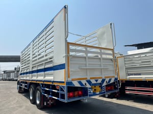 HINO FL 260แรงม้า รถบรรทุก 10ล้อ คอกสูง ปี2017