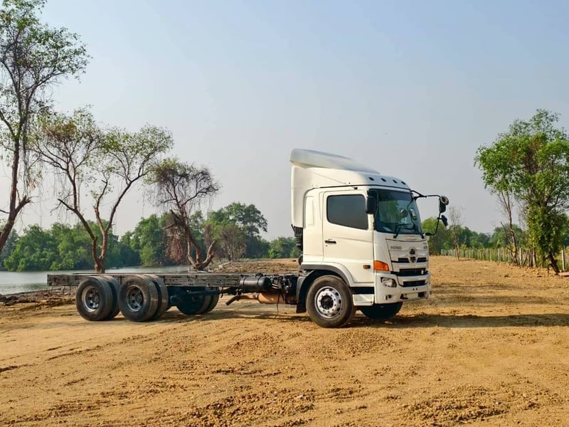 หัวคัสซี HINO FL 260 แรง ปี2560 รถห้างแท้ พร้อมใช้งาน หัวคัสซี HINO FL 260 แรง ปี2560 รถห้างแท้ พร้อมใช้งาน
