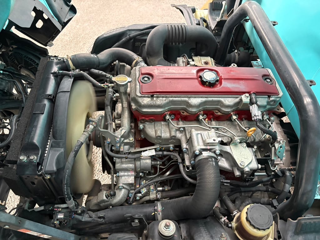 6ล้อHINO XZU 150แรงม้ารถโฆษณา มีจอ  ปี2566 6ล้อHINO XZU 150แรงม้ารถโฆษณา มีจอ  ปี2566