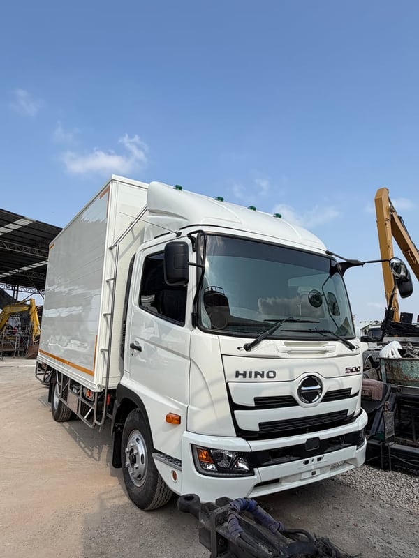 6ล้อHINO FC9J 175แรง ตู้เปียก ปี2565 พร้อมใช้งาน 6ล้อHINO FC9J 175แรง ตู้เปียก ปี2565 พร้อมใช้งาน