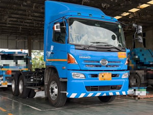 หัวลาก HINO 344 ปี58  รถสวยยางใหม่พร้อมใช้งาน 