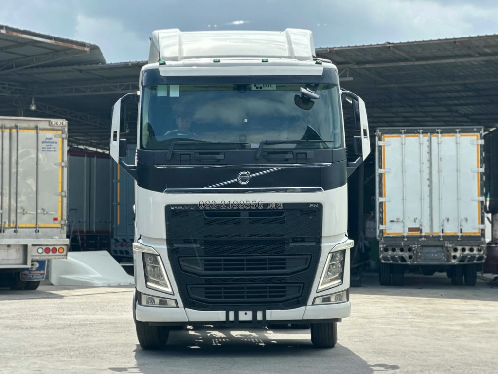 VOLVO FH 440แรงม้า รถบรรทุก หัวลาก 10ล้อ หัวลาก เฉพาะหัว ปี2560