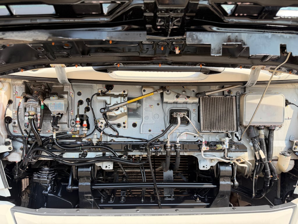 หัวลากเพลายก HINO VICTOR 260แรง ปี2565 สภาพดีมาก