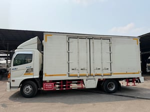 6ล้อHINO FC9J 175แรงม้า ปี2563 ตู้4บาน พร้อมใช้งาน 6ล้อHINO FC9J 175แรงม้า ปี2563 ตู้4บาน พร้อมใช้งาน