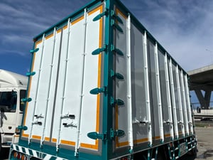 ISUZU FRR 190แรงม้า รถบรรทุก 6ล้อ ตู้แห้ง ปี2562 ISUZU FRR 190แรงม้า รถบรรทุก 6ล้อ ตู้แห้ง ปี2562