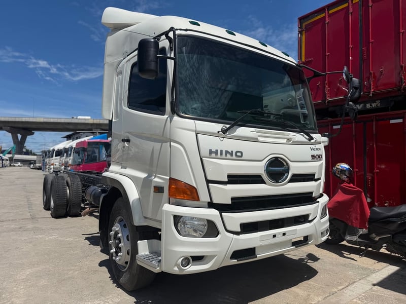 10ล้อHINO VICTOR 260แรงม้า ปี2560 หัวคัสซี พร้อมใช้งาน