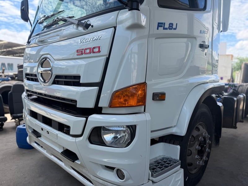 10ล้อHINO VICTOR 260แรงม้า ปี2560 หัวคัสซี พร้อมใช้งาน 10ล้อHINO VICTOR 260แรงม้า ปี2560 หัวคัสซี พร้อมใช้งาน