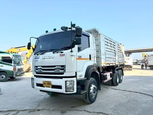 สิบล้อดั้มพ์ ISUZU FXZ 360 แรงม้า ปี 65+ หางดั้มพ์ สามเพลา ปี 65 