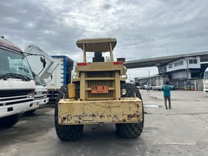 รถบดสั่นสะเทือน Sakai 10ตัน 2เพลา