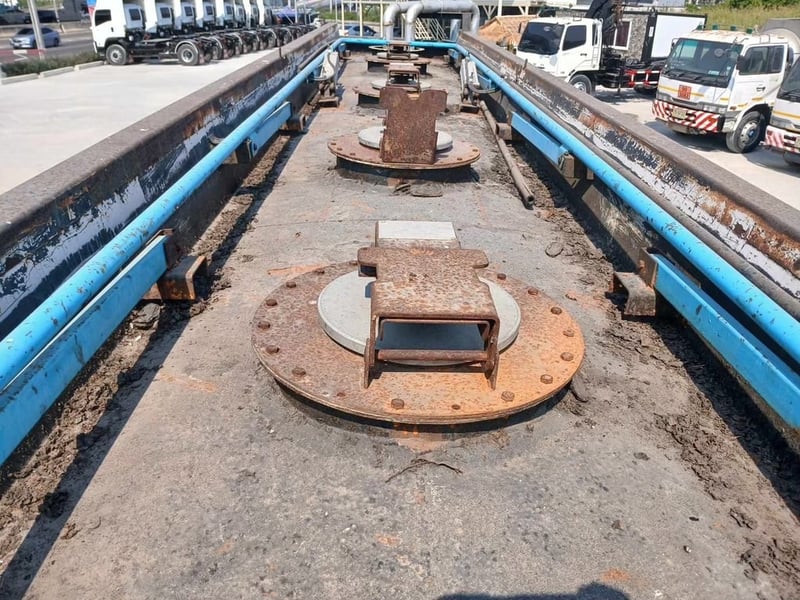 HINO FL 212แรงม้า รถบรรทุก 10ล้อ บรรทุกน้ำ ปี2014 เลขไมล์น้อยกว่า 500,000 กม.