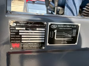 รถโฟล์คลิฟท์ 25 ตัน พร้อมใช้งาน