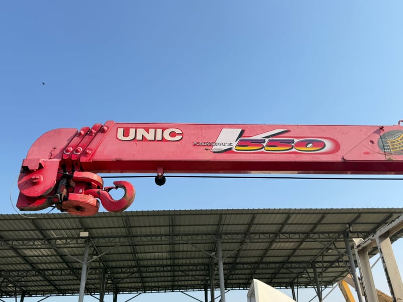 10ล้อติดเครน HINO FL 260แรงปี2563เครนยูนิค 5ตัน พร้อมใช้งาน