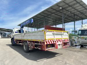 ISUZU FTR 240แรงม้า รถบรรทุก 6ล้อ กระบะเหล็กติดเครน ปี2019