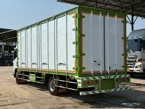 6ล้อISUZU FRR210 แรง ปี63 ตู้แห้ง10บาน 