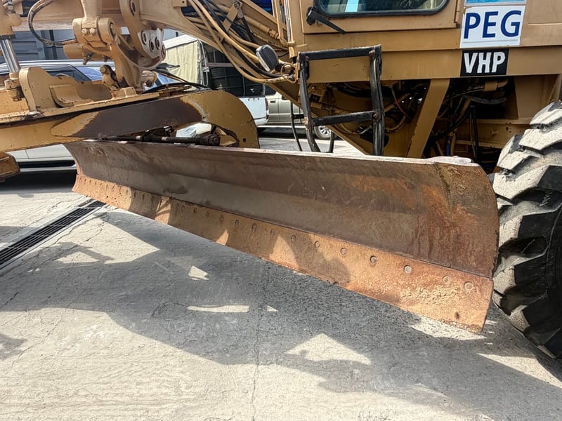 รถเกรดCAT 140G ปี2560 พร้อมใช้งาน 16,489ชม.