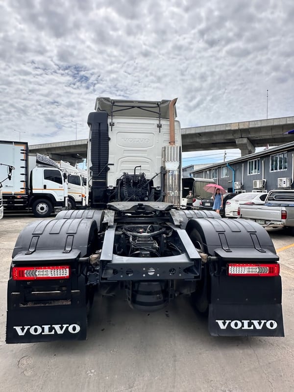VOLVO FH 440แรงม้า รถบรรทุก หัวลาก 10ล้อ หัวลาก เฉพาะหัว ปี2560