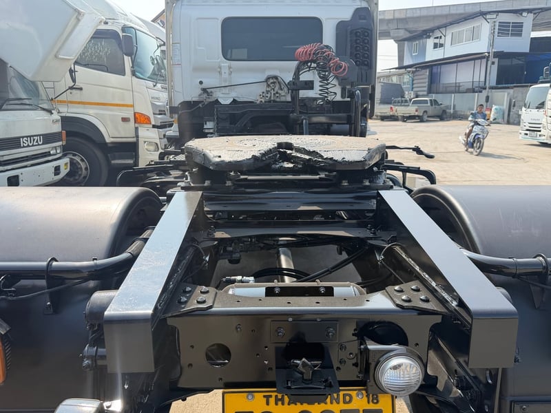 หัวลาก 6 ล้อ Hino victor 260 hp. สวยเดิม ห้างแท้✔️ หัวลาก 6 ล้อ Hino victor 260 hp. สวยเดิม ห้างแท้✔️