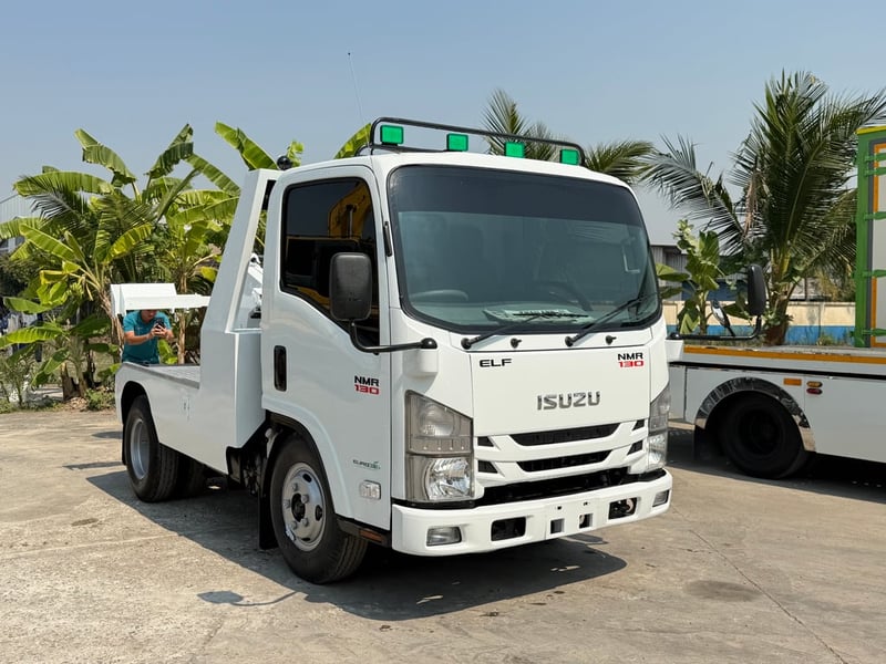 รถยกISUZU NMR130แรง ปี58 พร้อมใช้งาน