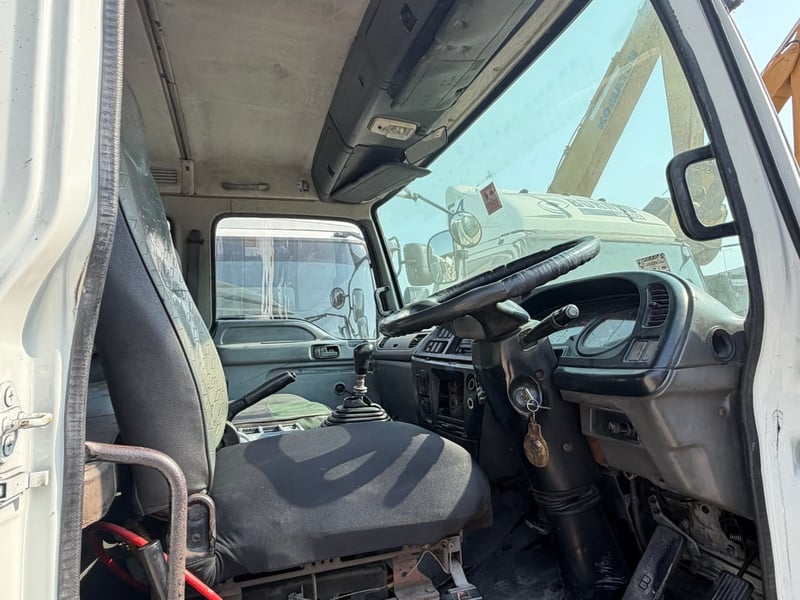 หัวลาก6ล้อ ISUZU DECA 200 ปี54 พร้อมใช้งาน