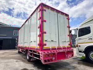 6ล้อHINO FC 210แรงม้าตู้10 บาน ยาว6.50เมตร ปี2564 พร้อมใช้งาน 6ล้อHINO FC 210แรงม้าตู้10 บาน ยาว6.50เมตร ปี2564 พร้อมใช้งาน