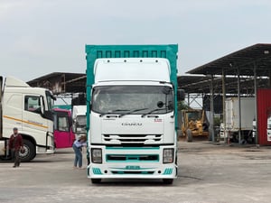 6ล้อISUZU FTR 240แรง ปี58 ตู้10บาน ยาว7.7เมตรพร้อมใช้งาน 6ล้อISUZU FTR 240แรง ปี58 ตู้10บาน ยาว7.7เมตรพร้อมใช้งาน