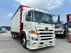 10ล้อHINO FL 260แรงม้า ปี2560 ตู้แห้ง10บาน