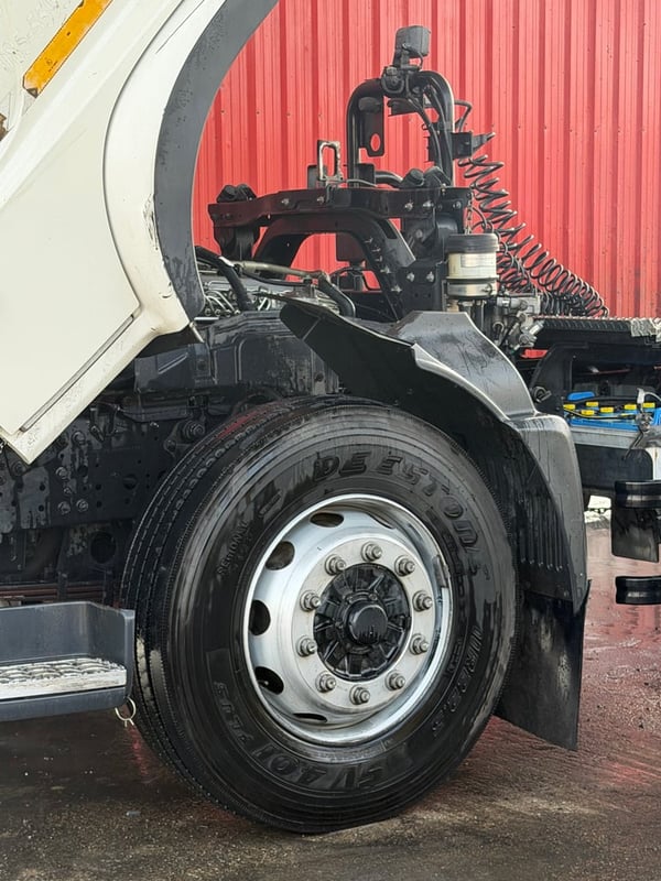 HINO FG 260แรงม้า รถบรรทุก 6ล้อ หัวลาก เฉพาะหัว ปี2565