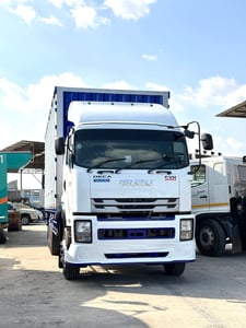 10ล้อISUZU FVM 240แรง ปี2564 ตู้ต่อใหม่ยางใหม่ทุกเส้น 10ล้อISUZU FVM 240แรง ปี2564 ตู้ต่อใหม่ยางใหม่ทุกเส้น