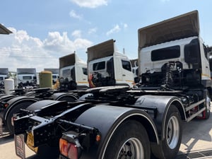 HINO FM 344แรงม้า รถบรรทุก 10ล้อ หัวลาก เฉพาะหัว ปี2565 เลขไมล์ 183,000 กม. HINO FM 344แรงม้า รถบรรทุก 10ล้อ หัวลาก เฉพาะหัว ปี2565 เลขไมล์ 183,000 กม.