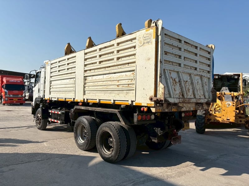 สิบล้อดั้มพ์ ISUZU FXZ 360 แรงม้า กระบะสามมิตร ปี 65 แม่เดี่ยว