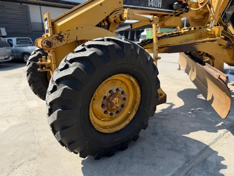 รถเกรด CAT 140H ปี2562 ยางใหม่พร้อมใช้