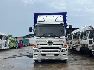 HINO FL 260แรงม้า รถบรรทุก 10ล้อ ตู้แห้ง ปี2016