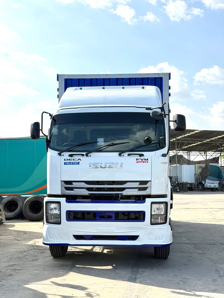 10ล้อISUZU FVM 240แรง ปี2564 ตู้ต่อใหม่ยางใหม่ทุกเส้น 10ล้อISUZU FVM 240แรง ปี2564 ตู้ต่อใหม่ยางใหม่ทุกเส้น