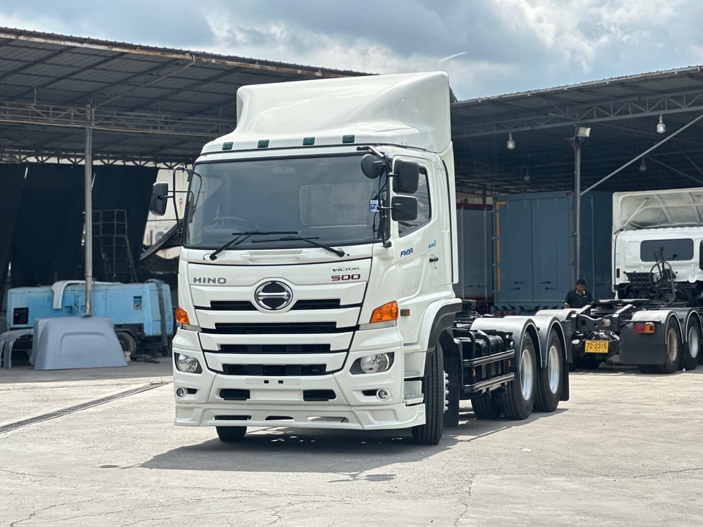 หัวลาก HINO VICTOR 344 แรง ปี2564 พร้อมใช้งานเอกสารพร้อมโอน