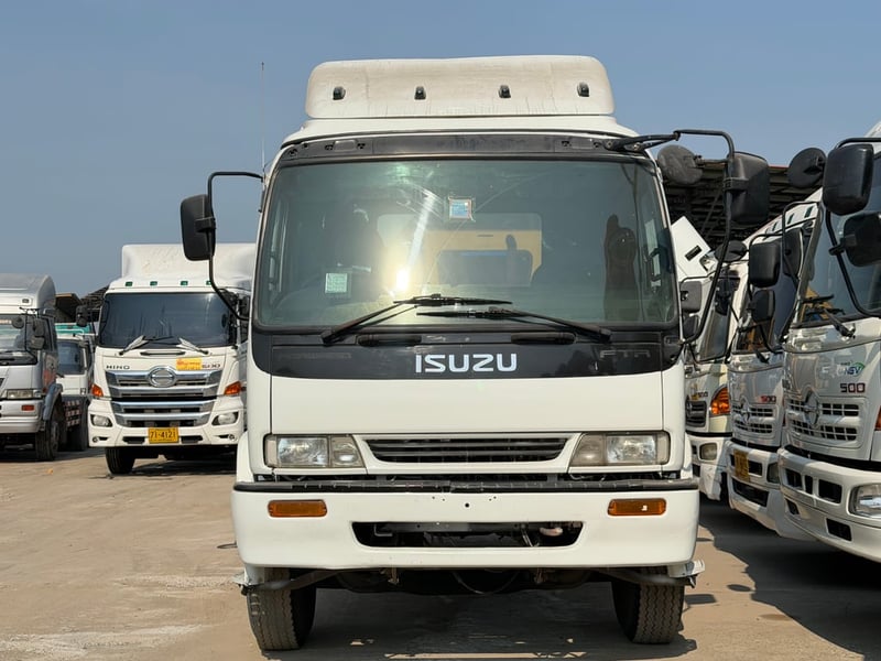 หัวลาก6ล้อ ISUZU DECA 200 ปี54 พร้อมใช้งาน