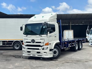HINO FL 260แรงม้า รถบรรทุก 10ล้อ พื้นเรียบ ปี2017 เลขไมล์น้อยกว่า 500,000 กม.