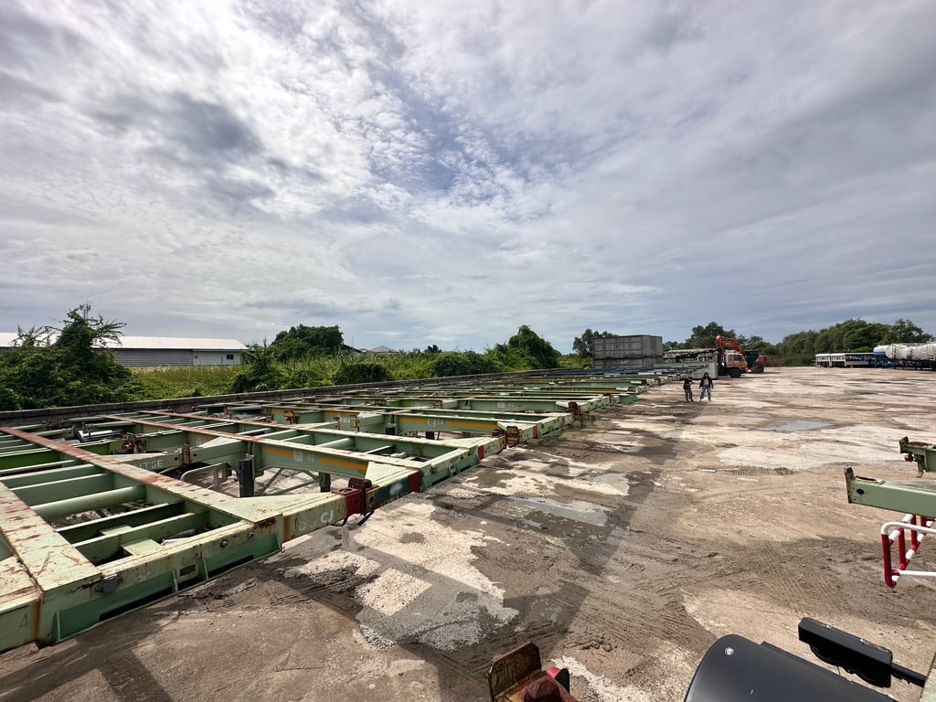 หางก้างปลาพนัส 2 เพลา ปี50-52 มีหลายหางสวยๆมาเลือกได้เลยค่ะ หางก้างปลาพนัส 2 เพลา ปี50-52 มีหลายหางสวยๆมาเลือกได้เลยค่ะ