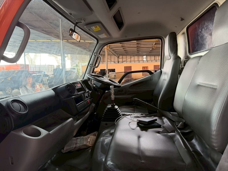 HINO XZU 136แรงม้า รถบรรทุก 4ล้อ ตู้แห้ง ปี2564 พร้อมใช้งาน