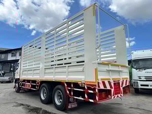 10ล้อHino FL 260แรงม้า ปี2560 กระบะคอกสูง ยาว7.7เมตร