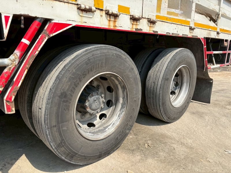 10ล้อติดเครน HINO FL 260แรงปี2563เครนยูนิค 5ตัน พร้อมใช้งาน 10ล้อติดเครน HINO FL 260แรงปี2563เครนยูนิค 5ตัน พร้อมใช้งาน