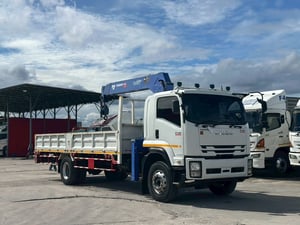ISUZU FTR 240แรงม้า รถบรรทุก 6ล้อ กระบะเหล็กติดเครน ปี2019