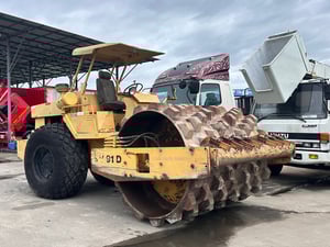 รถบดสั่นสะเทือน Sakai 10ตัน 2เพลา