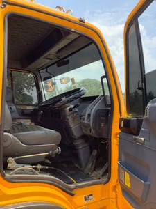 HINO Hino รถบรรทุก 6ล้อ บรรทุกน้ำ HINO Hino รถบรรทุก 6ล้อ บรรทุกน้ำ